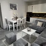 Shoraj Rent House