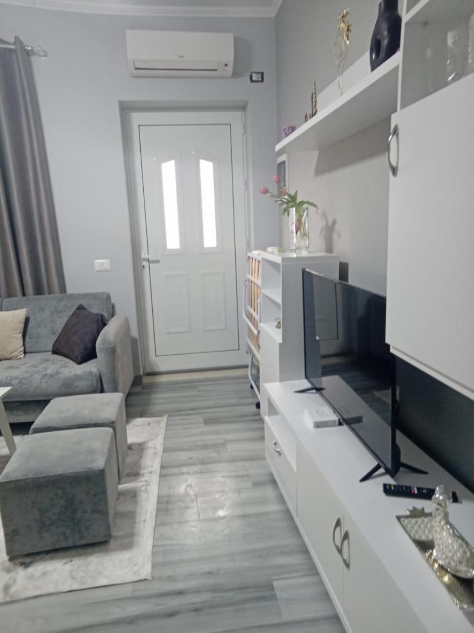 Apartamento Shoraj Rent House *